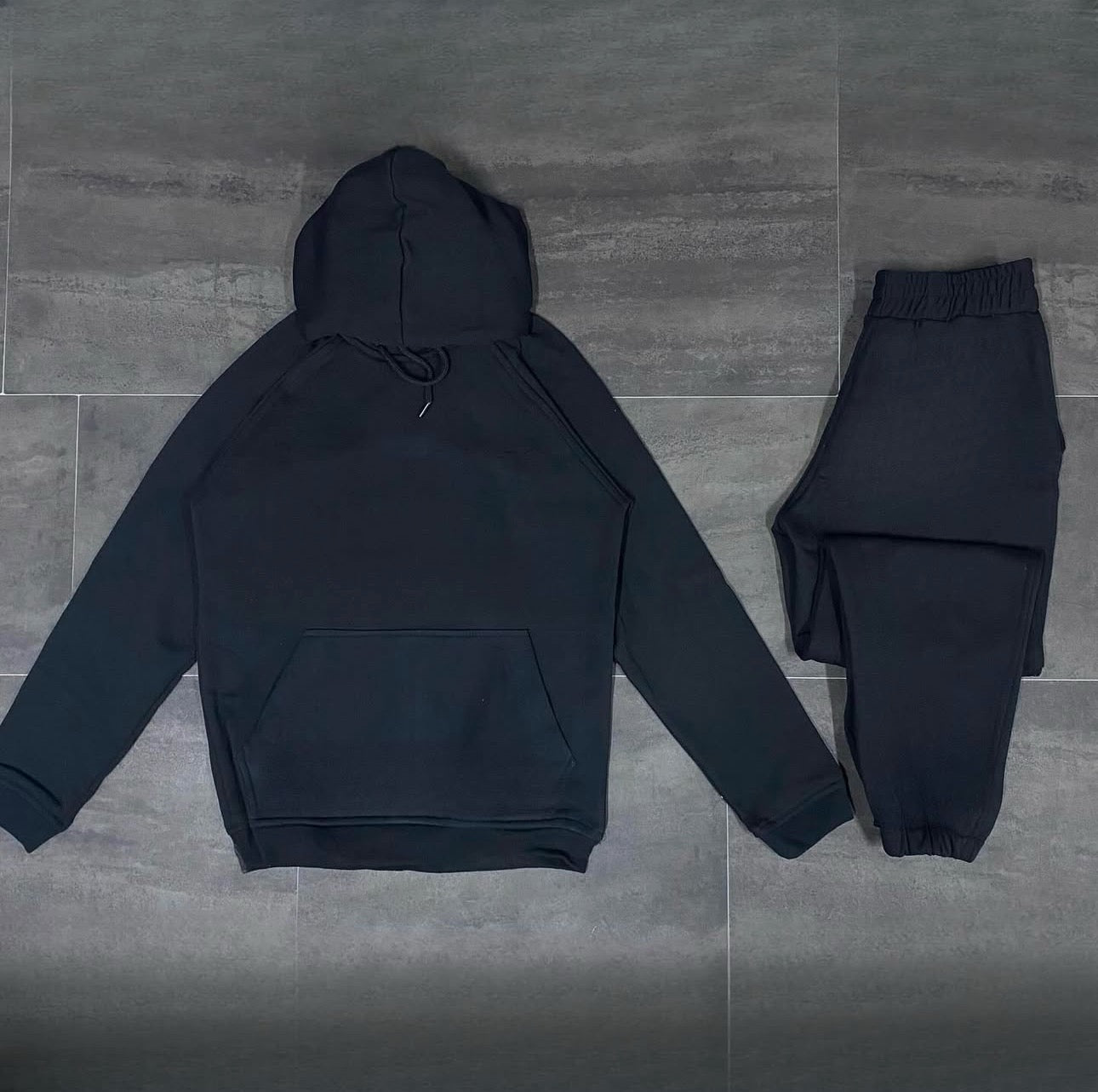 ENSEMBLE HOODIE NOIR